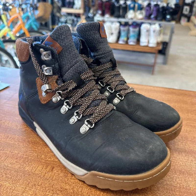 Smart Outerwear Foresake- Patch Women's Waterproof Hiking Sneaker Boot- MSRP $200: Black Brown -women-9.5 Smart Outerwear Foresake- Patch Women's Waterproof Hiking Sneaker Boot- MSRP $200: Black Brown -women-9.5
