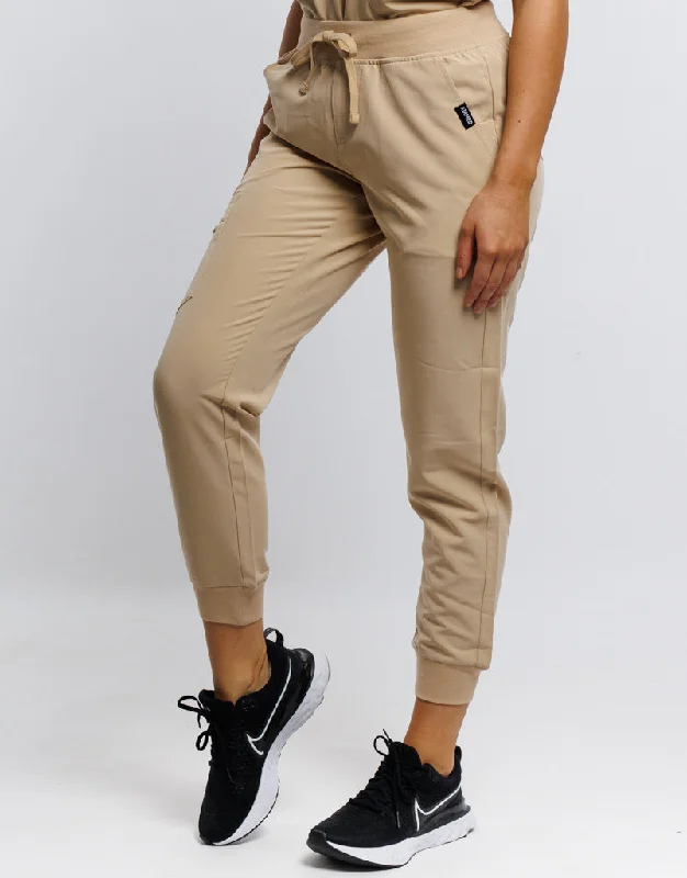 Relaxed Jackets Essential Jogger Scrub Pants - Warm Sand